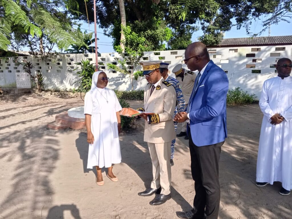 Côte d’Ivoire-AIP/Les élèves de l’école catholique Saint Louis d’Adiaké appelés au respect des symboles de l’État