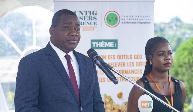 Côte d’Ivoire-AIP/ Trente enfants de la Cité SIR de Cocody bénéficient d’une prise en charge intégrale de leurs cours de vacances grâce à la Fondation EFG