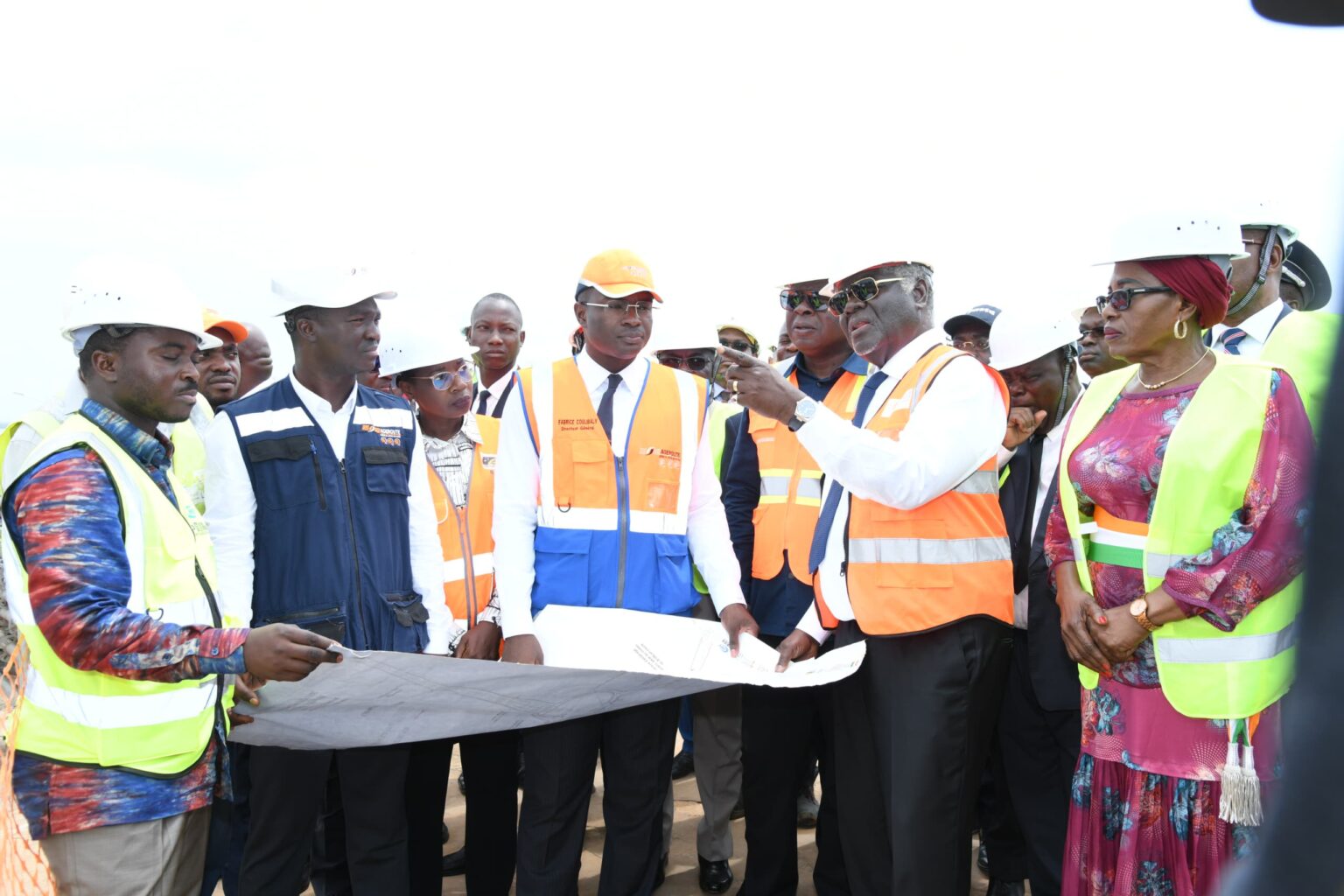 Côte d’Ivoire-AIP/Beugré Mambé appelle les jeunes filles à s’intéresser au domaine du génie civil