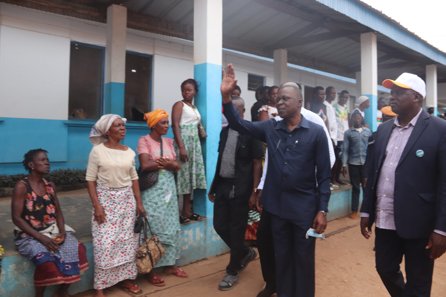 Côte d’Ivoire -AIP/ Le ministre des Transports au chevet des blessés de l’accident survenu vendredi sur la route Issia – Daloa