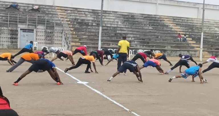 Côte d’Ivoire-AIP/ L’Amicale des directeurs et chefs de service de Bouaké célèbre la journée internationale des volontaires par le sport