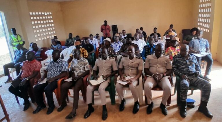Côte d’Ivoire – AIP / Le mode opératoire du projet de construction de la dorsale 400 KV expliqué aux populations de Ouellé