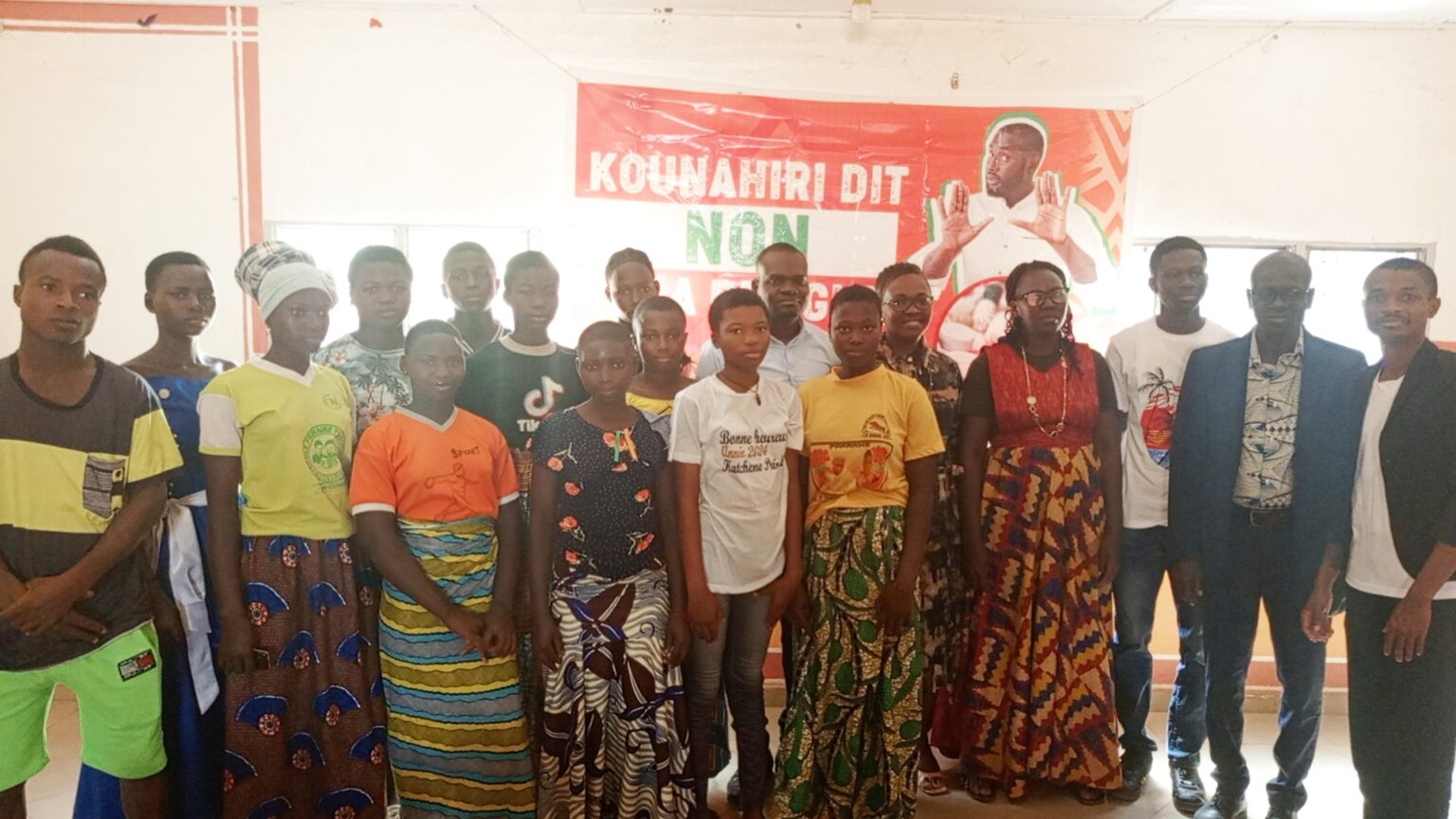 Côte d’Ivoire-AIP / Des adolescents et jeunes de Kounahiri instruits sur l’usage abusif des appareils connectés