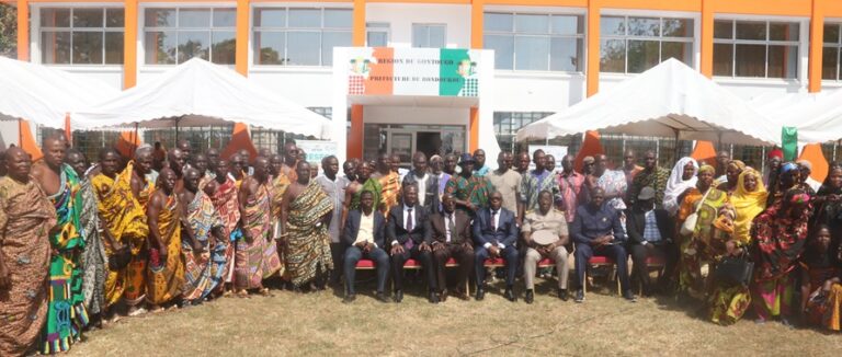 Côte d’Ivoire – AIP / Le ministre Adjoumani annonce la gratuité du certificat foncier dans le Gontougo jusqu’en 2029