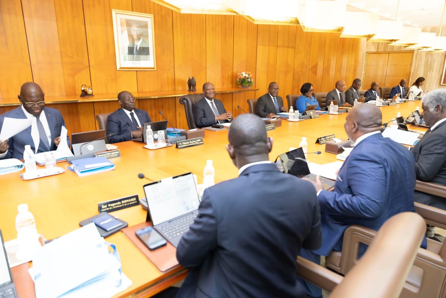 Côte d’Ivoire-AIP/ Le gouvernement crée 12 postes de sécurité intérieure pour les missions diplomatiques