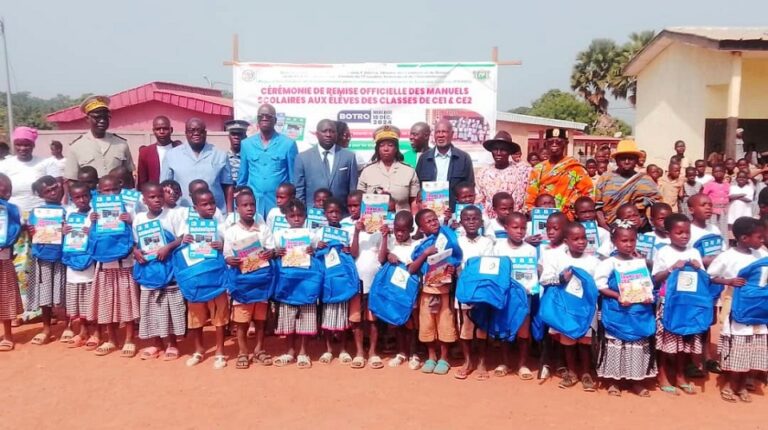 Côte d’Ivoire-AIP/ Mission de suivi d’une délégation du PAGDS dans les écoles primaires de Botro et Djaha Andokro
