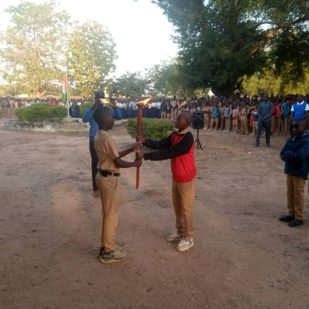 Côte d’Ivoire/ Ouangolodougou : le règlement intérieur et l’appel au travail au cœur de l’intégration des nouveaux élèves du lycée Alassane Ouattara