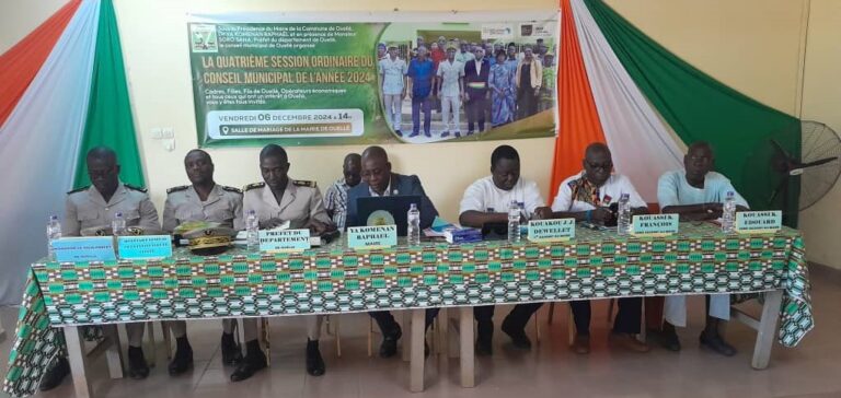Côte d’Ivoire-AIP Le maire de Ouellé prend en charge les droits d’examen de 352 écoliers