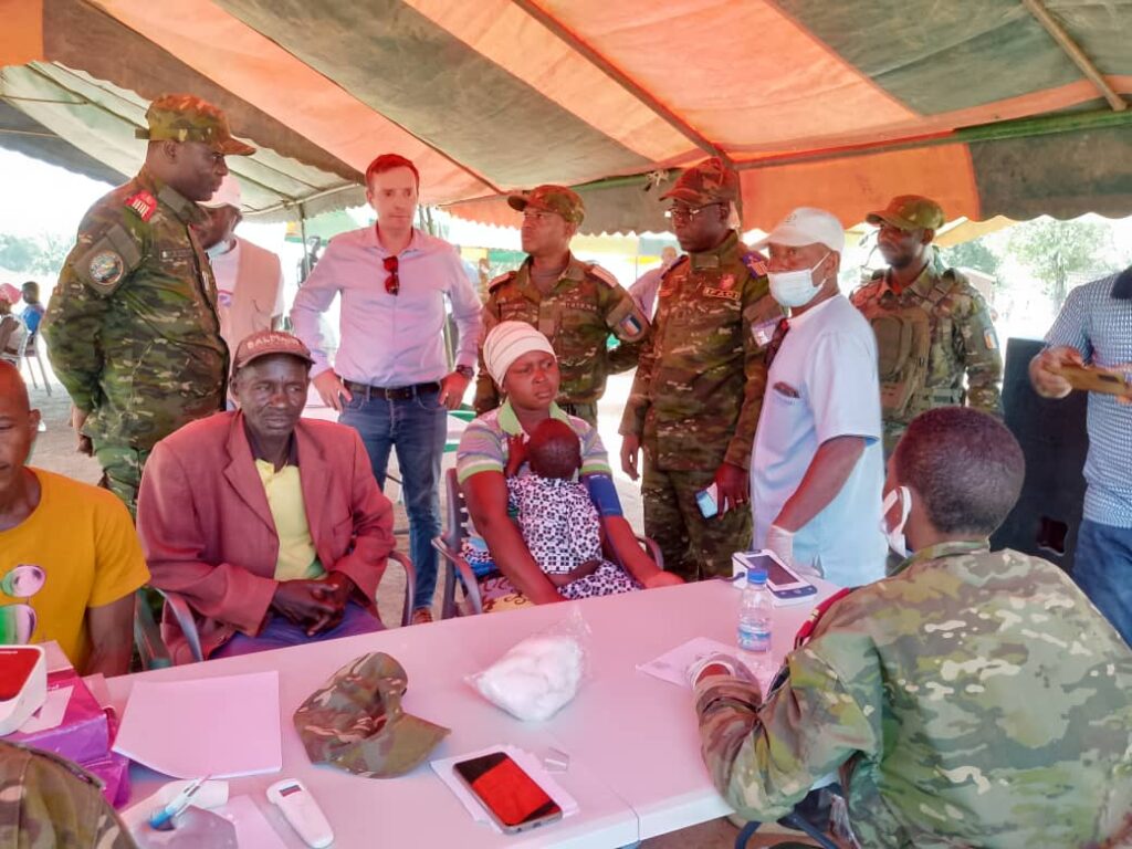 Côte d’Ivoire-AIP/L’armée ivoirienne organise une consultation médicale foraine gratuite à Moussokantou (Tougbo)