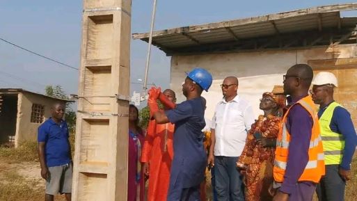 Côte d’Ivoire-AIP/Des villages de Sassandra électrifiés grâce au programme social du gouvernement