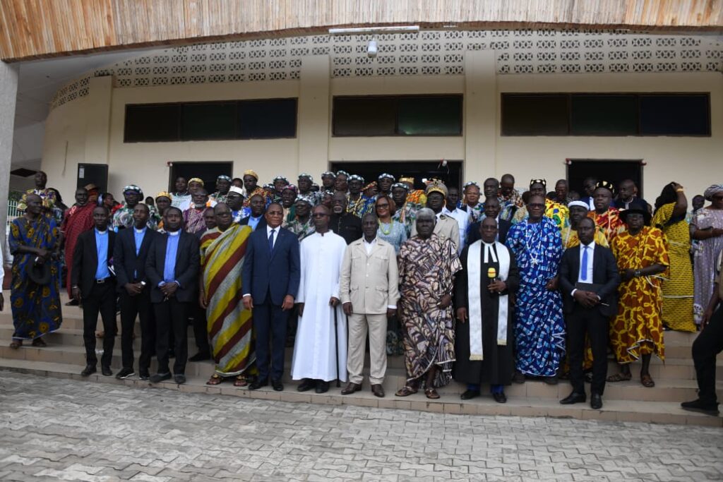 Côte d’Ivoire-AIP/Hommage aux chefs de villages et à leurs épouses à Songon