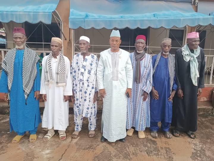 Côte d’Ivoire AIP / Le nouveau chef de canton Barala invité à être un acteur de paix