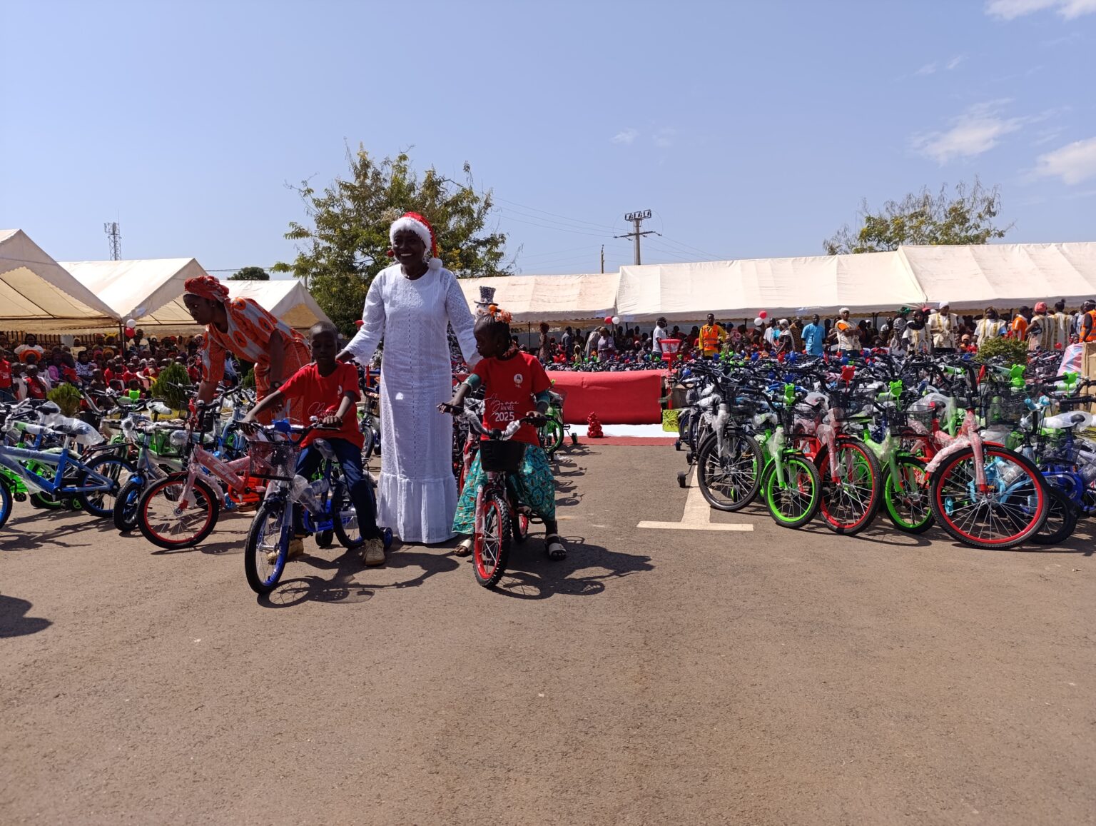 Côte d’Ivoire-AIP/ 1500 vélos aux meilleurs écoliers et enfants vulnérables de Boundiali