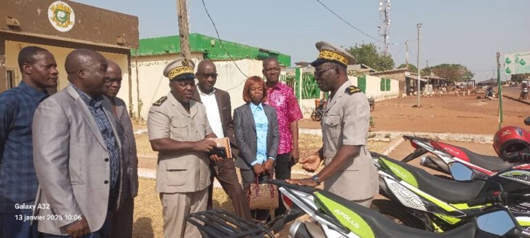 Côte d’Ivoire-AIP/ Les conseillers pédagogiques de Tengréla dotés d’engins roulants