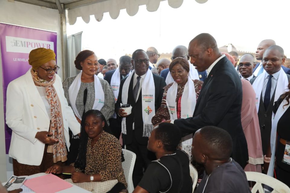 Côte d’Ivoire-AIP/ Mamadou Touré annonce la mobilisation de milliers d’opportunités pour les jeunes à la Foire nationale de l’emploi d’Abobo