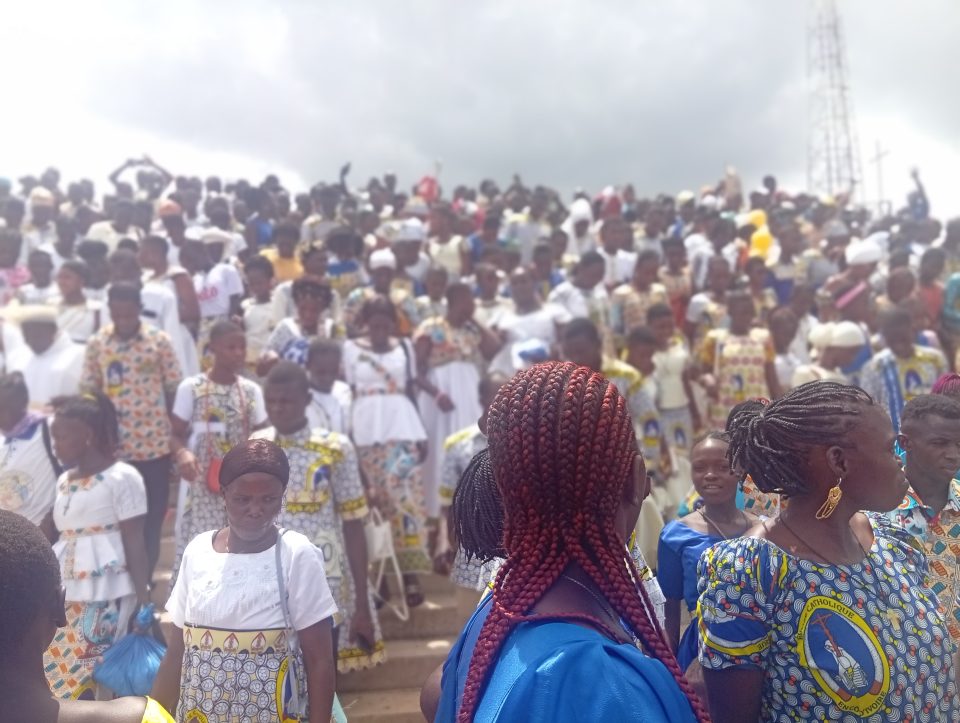 Côte d’Ivoire-AIP/ 564 fidèles confirmés à la paroisse Sainte-Famille de Guibéroua