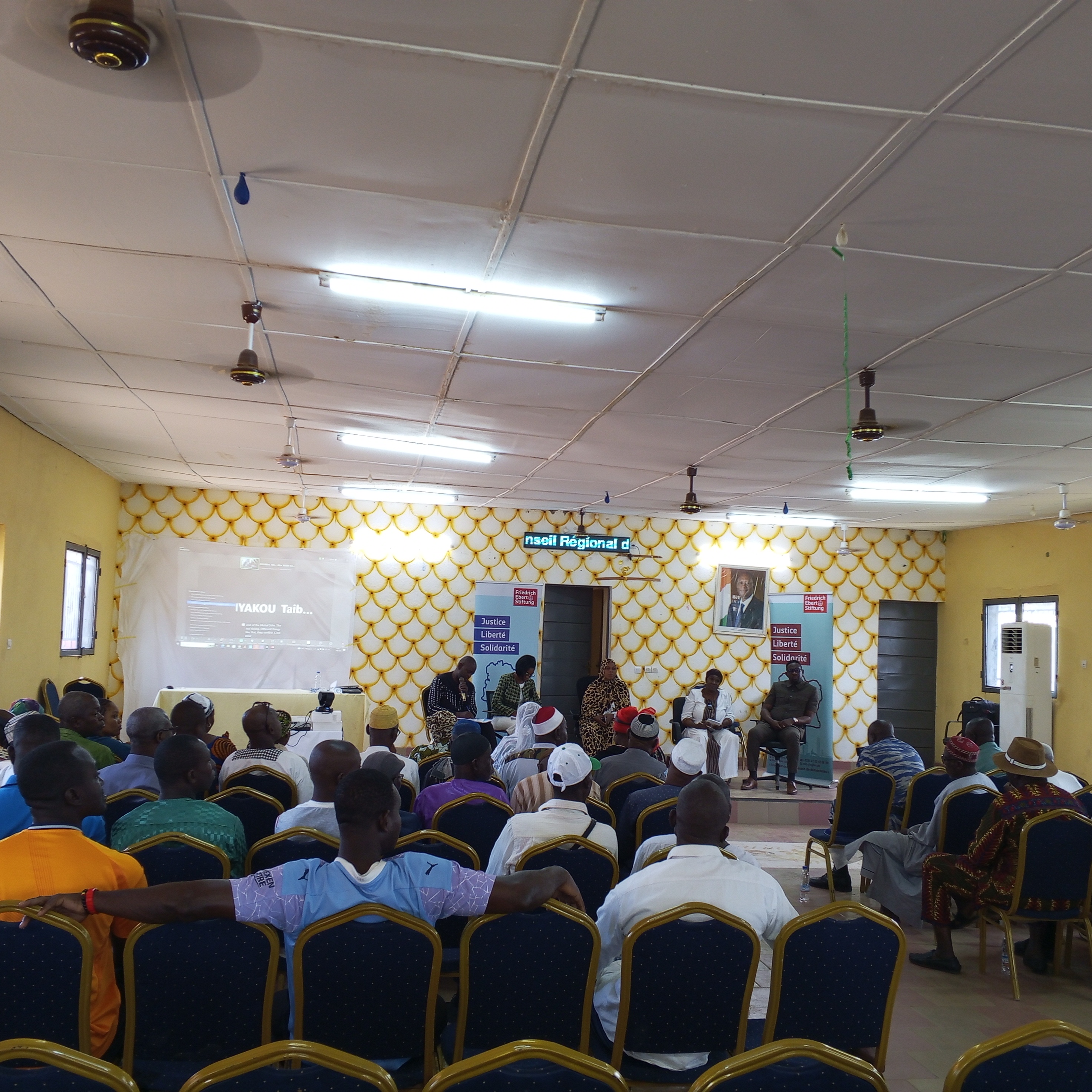 Côte d’Ivoire-AIP/la ville de Ouangolodougou abrite un panel pour repenser la politique migratoire face aux bouleversements sahéliens