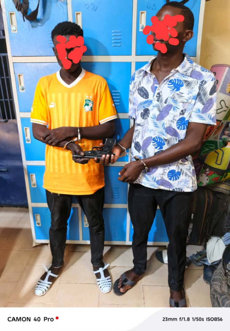 Côte d’Ivoire -AIP/ Deux individus arrêtés pour vol d’un pistolet automatique à Ouangolodougou