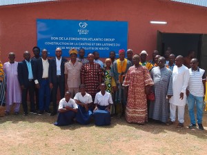 Côte d’Ivoire-AIP/ La Fondation Atlantic Group offre une cantine scolaire, des vivres et non-vivres à des établissements scolaires de Kouto