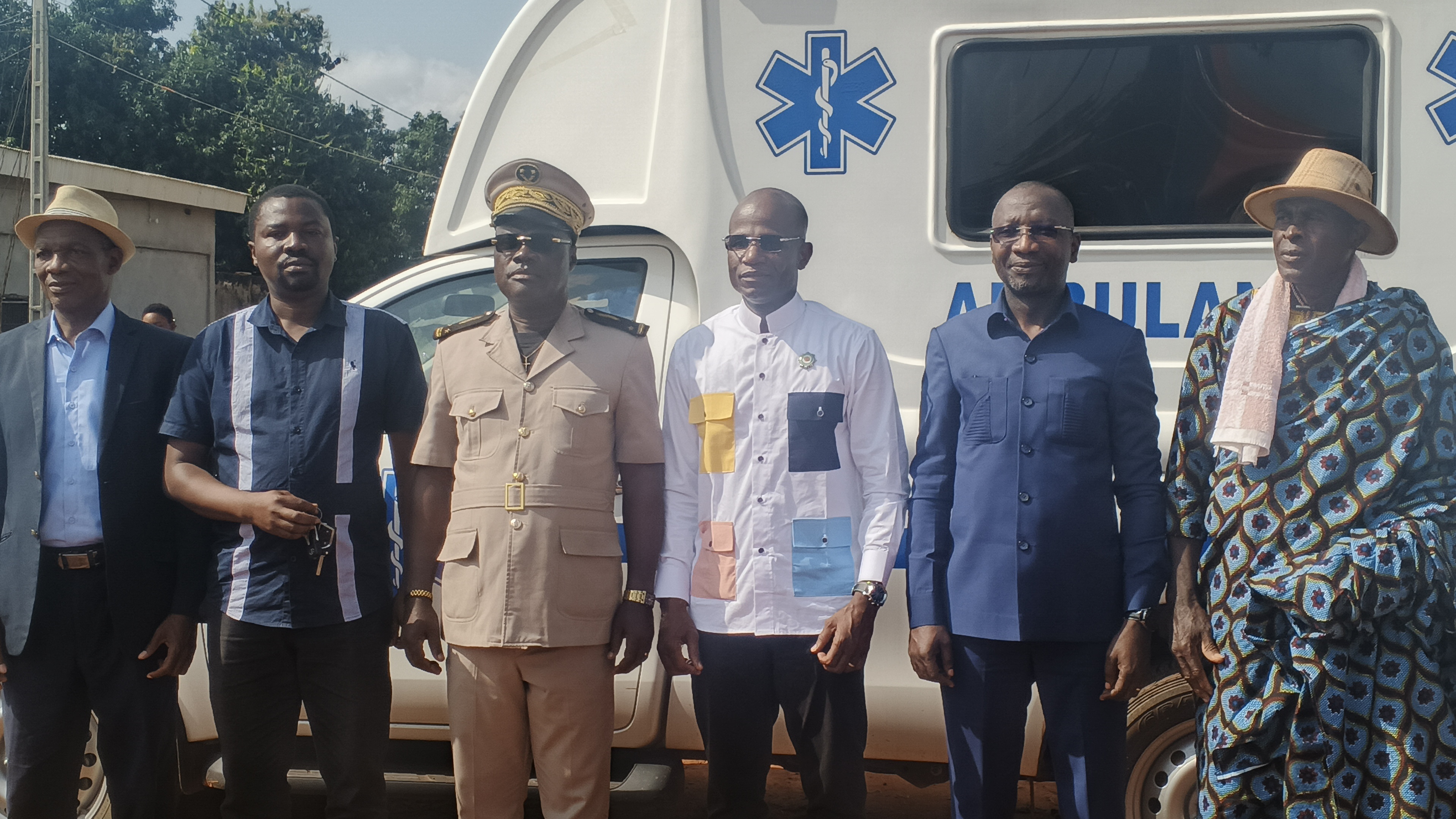 Côte d’Ivoire-AIP/Le conseil régional du Haut-Sassandra dote le CSR de Kétro-Bassam d’une ambulance médicalisée de 30 millions de FCFA