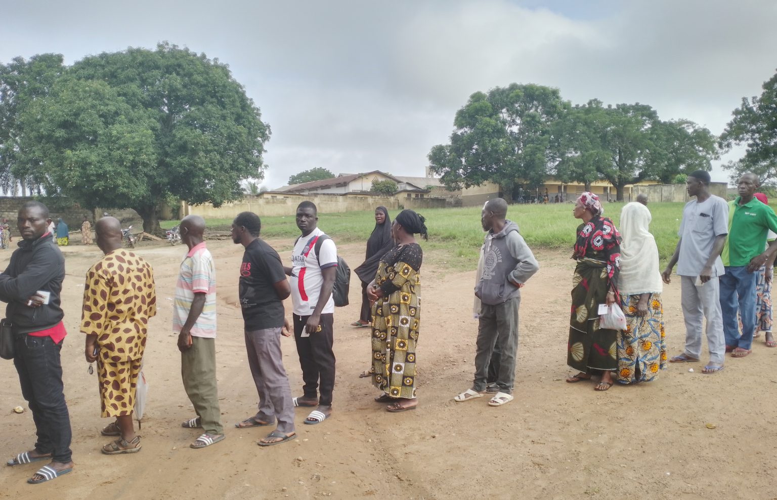 Côte d’Ivoire-AIP/ La présidentielle se déroule dans un scrutin dans climat apaisé à Guitry