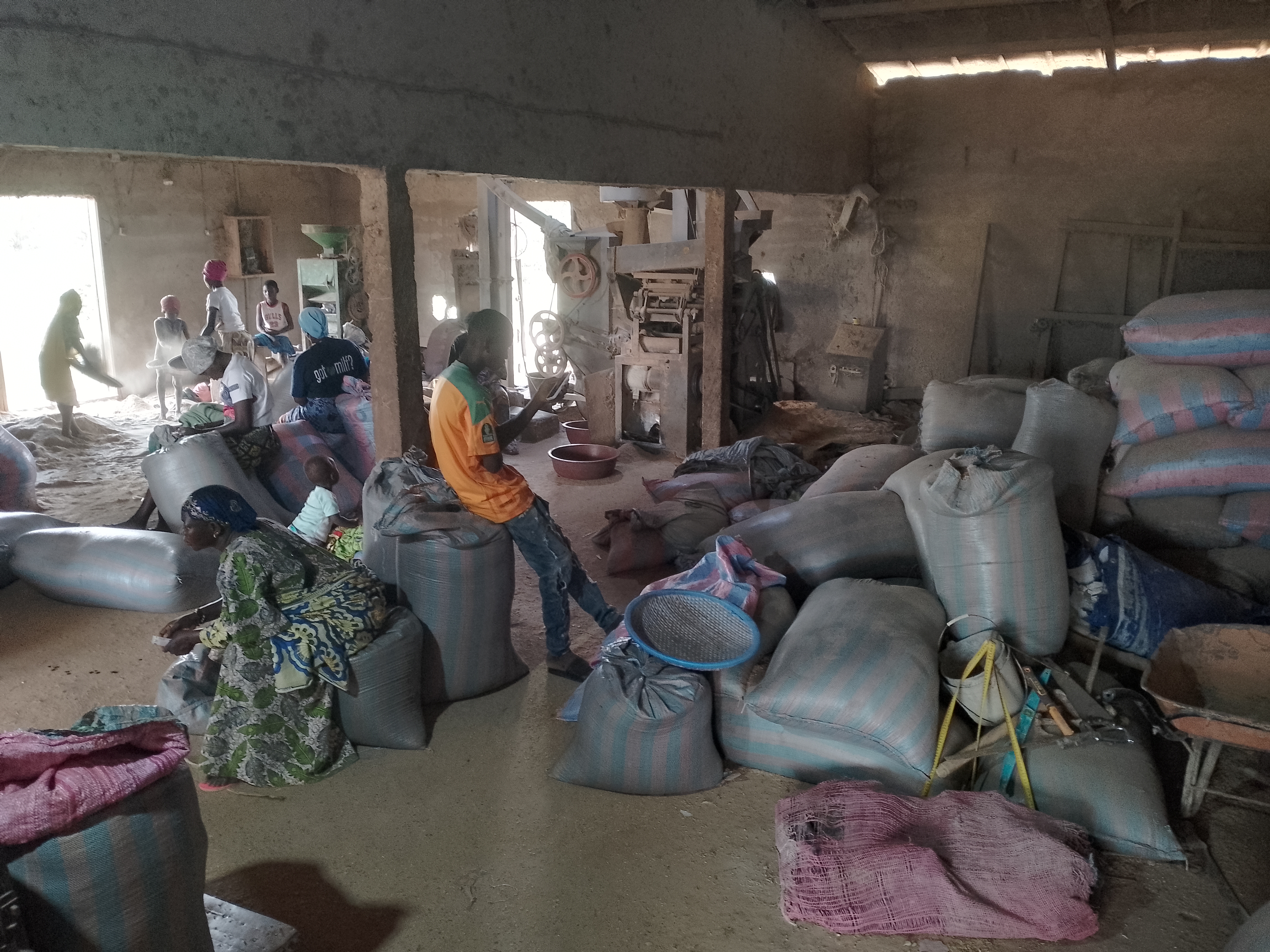 Côte d’Ivoire-AIP/ Le grand moulin de riz de Guitry booste le développement socioéconomique local