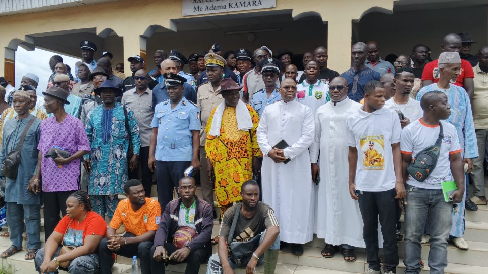Côte d’Ivoire-AIP/ Le préfet de police du Haut Sassandra mobilise les populations de Vavoua contre l’incivisme et la drogue