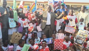 Côte d’Ivoire – AIP / Fêtes de Noël 2025 : le député de Bangolo plaide pour la complicité parent-enfant à Guehiebly