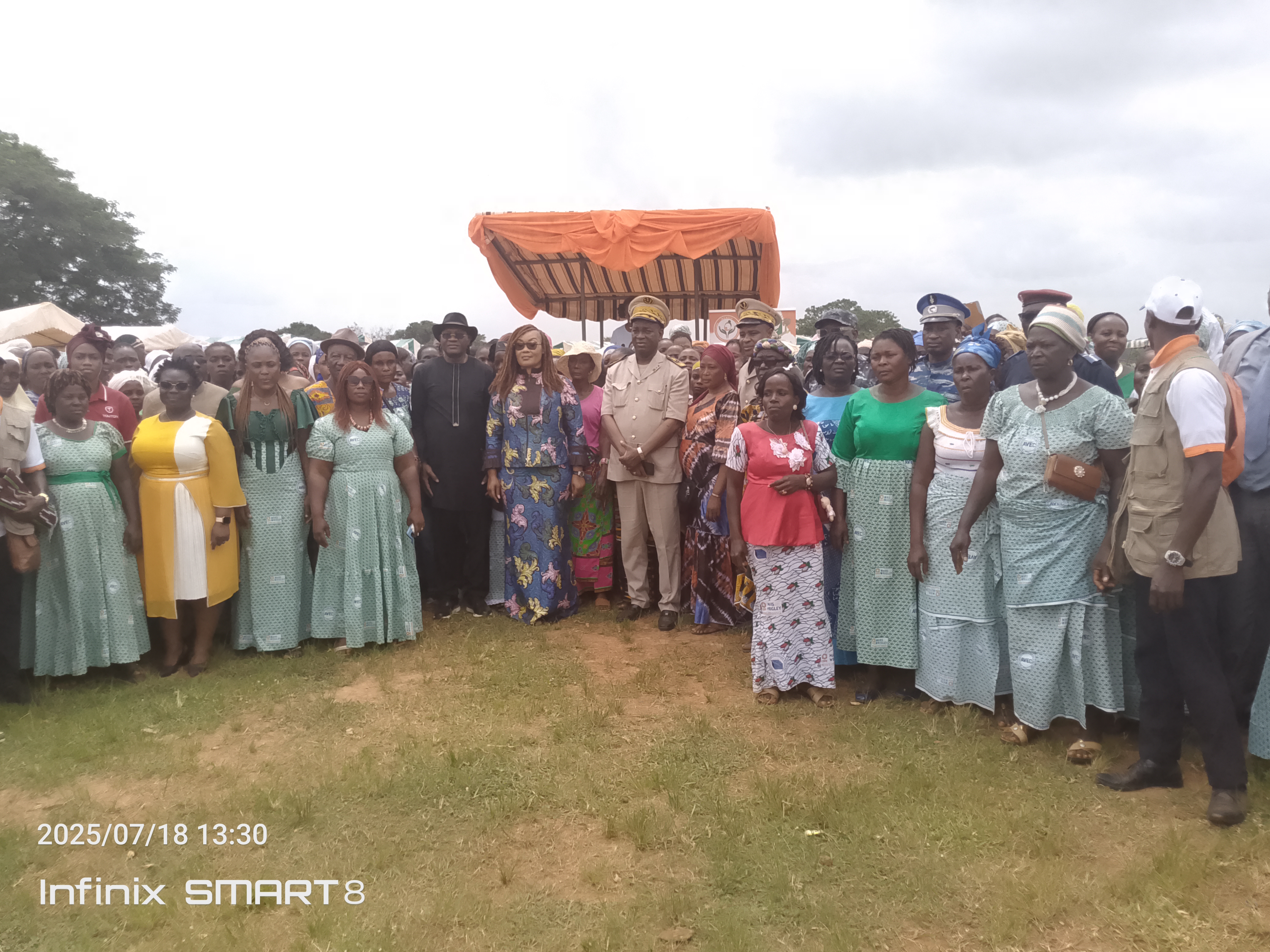Côte d’Ivoire-AIP / Guibéroua : la ministre Belmonde Dogo salue les résultats des AVEC du Guidiga
