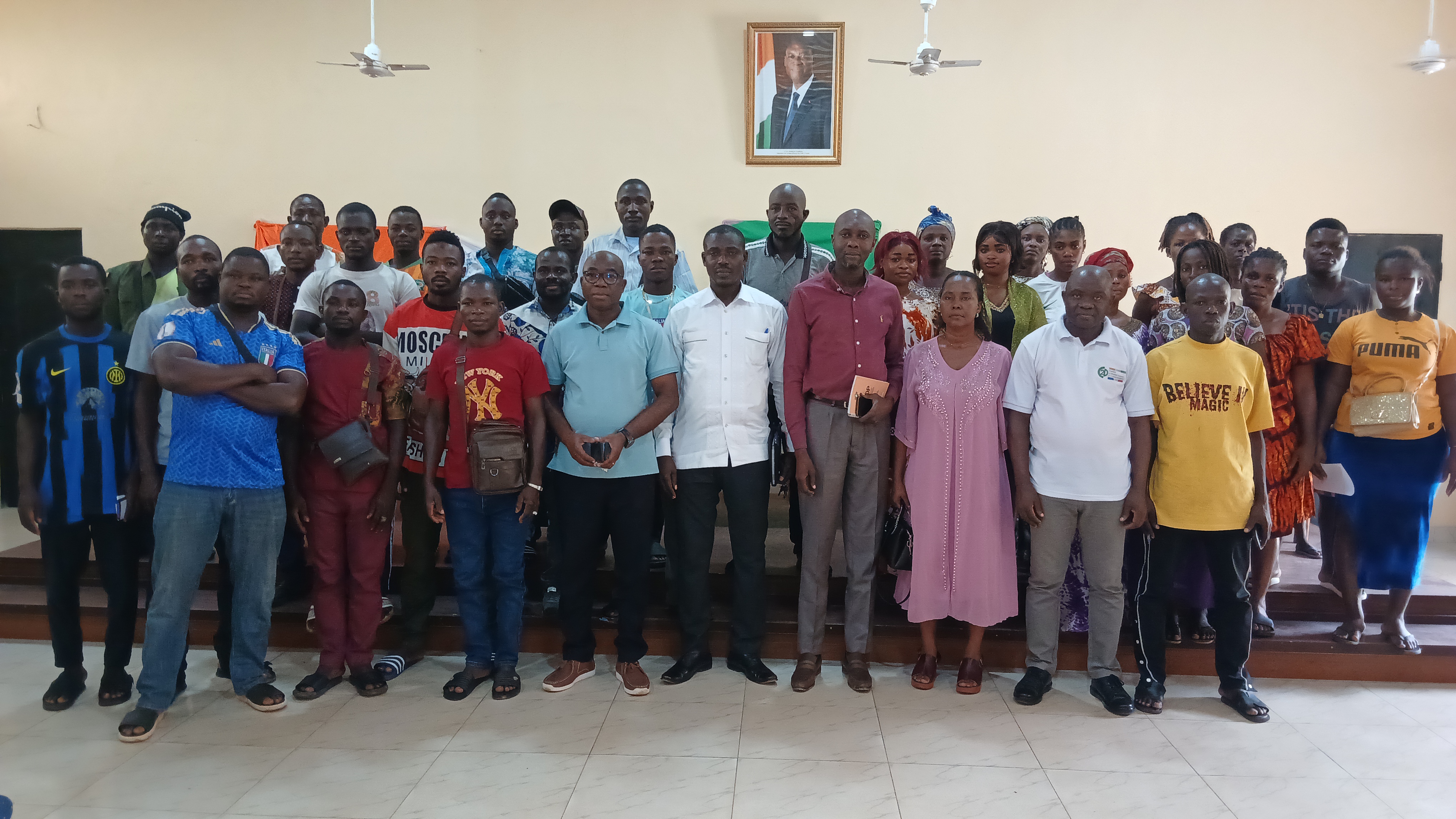 Côte d’Ivoire-AIP / Le conseil régional du Lôh-Djiboua lance la deuxième phase du projet C2D3 pour l’emploi des jeunes à Guitry