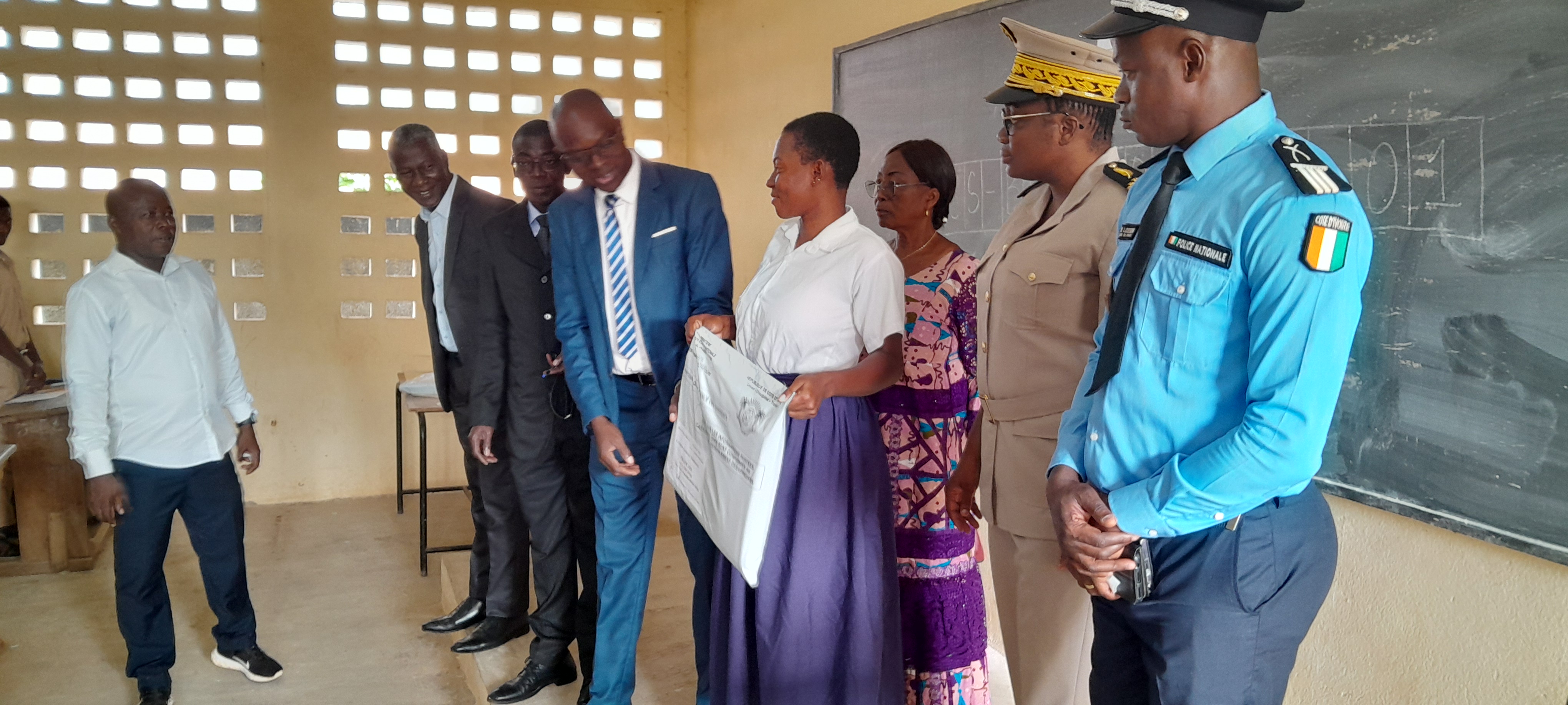 Côte d’Ivoire-AIP/ Baccalauréat 2025: Le préfet de Tiébissou invite les candidats à la sérénité et à la confiance en soi