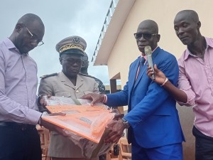 Côte d’Ivoire-AIP/ L’inspecteur Attia Kouakou salue les actions de la mairie en faveur de l’école à Ouaninou
