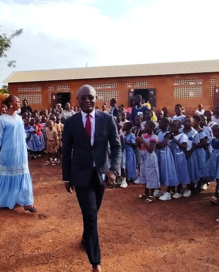 Côte d’Ivoire-AIP/ Le directeur régional de l’Éducation de Touba mise sur l’assiduité et l’évaluation pour améliorer les résultats scolaires