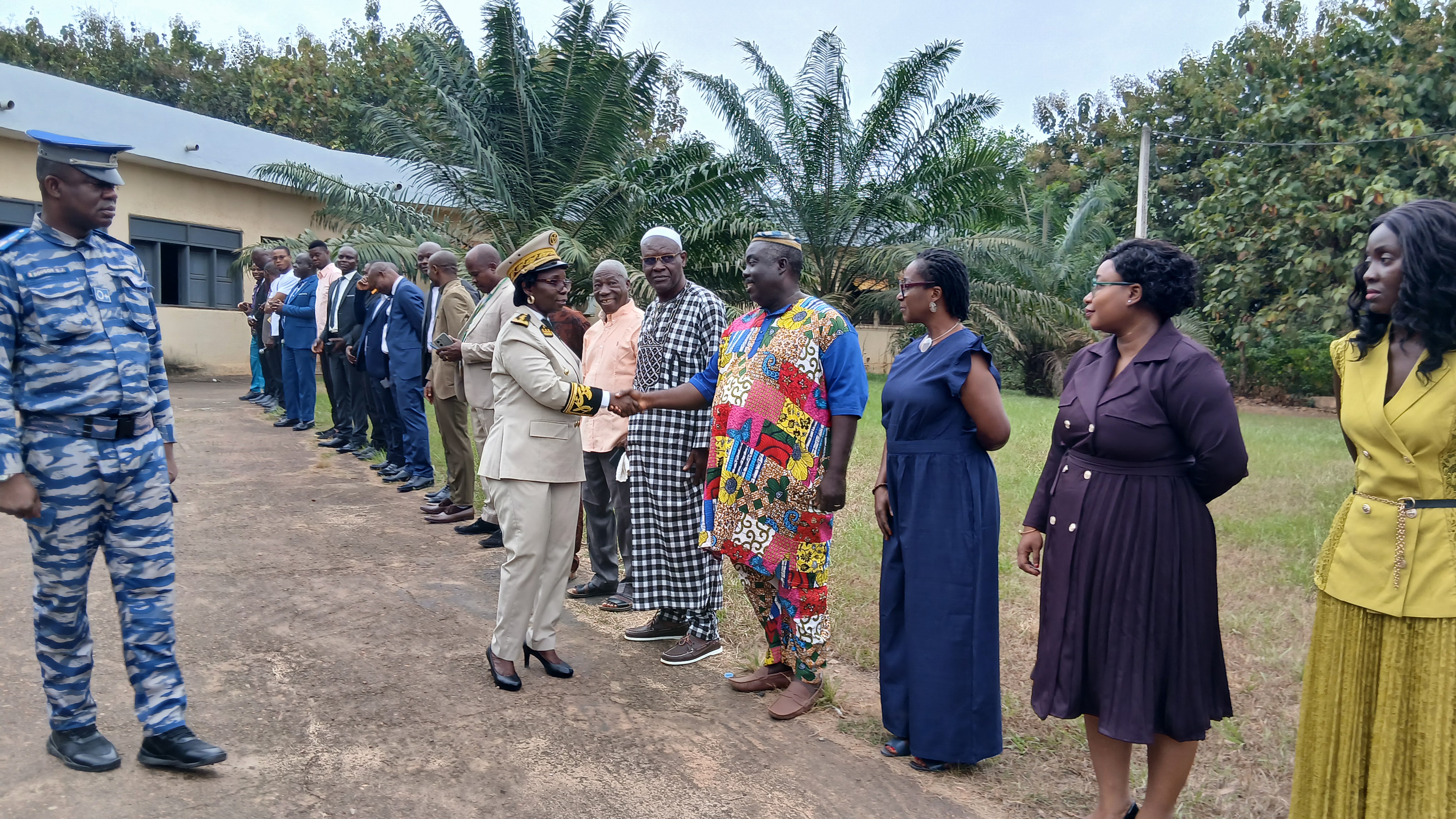 Côte d’Ivoire-AIP/ Le préfet de Guitry invite les parents d’élèves à prendre les dispositions nécessaires pour une rentrée scolaire effective