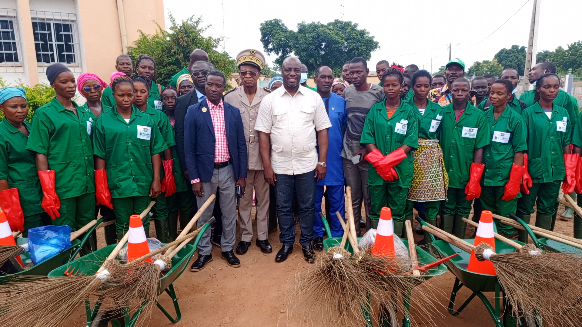 Côte d’Ivoire AIP/ Le maire de Kounahiri procède au lancement du projet THIMO 2025