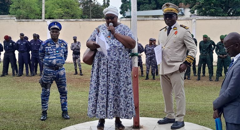 Côte d’Ivoire-AIP / La principale plaide pour la connexion du collège moderne de Tiébissou aux réseaux électriques et d’adduction d’eau potable