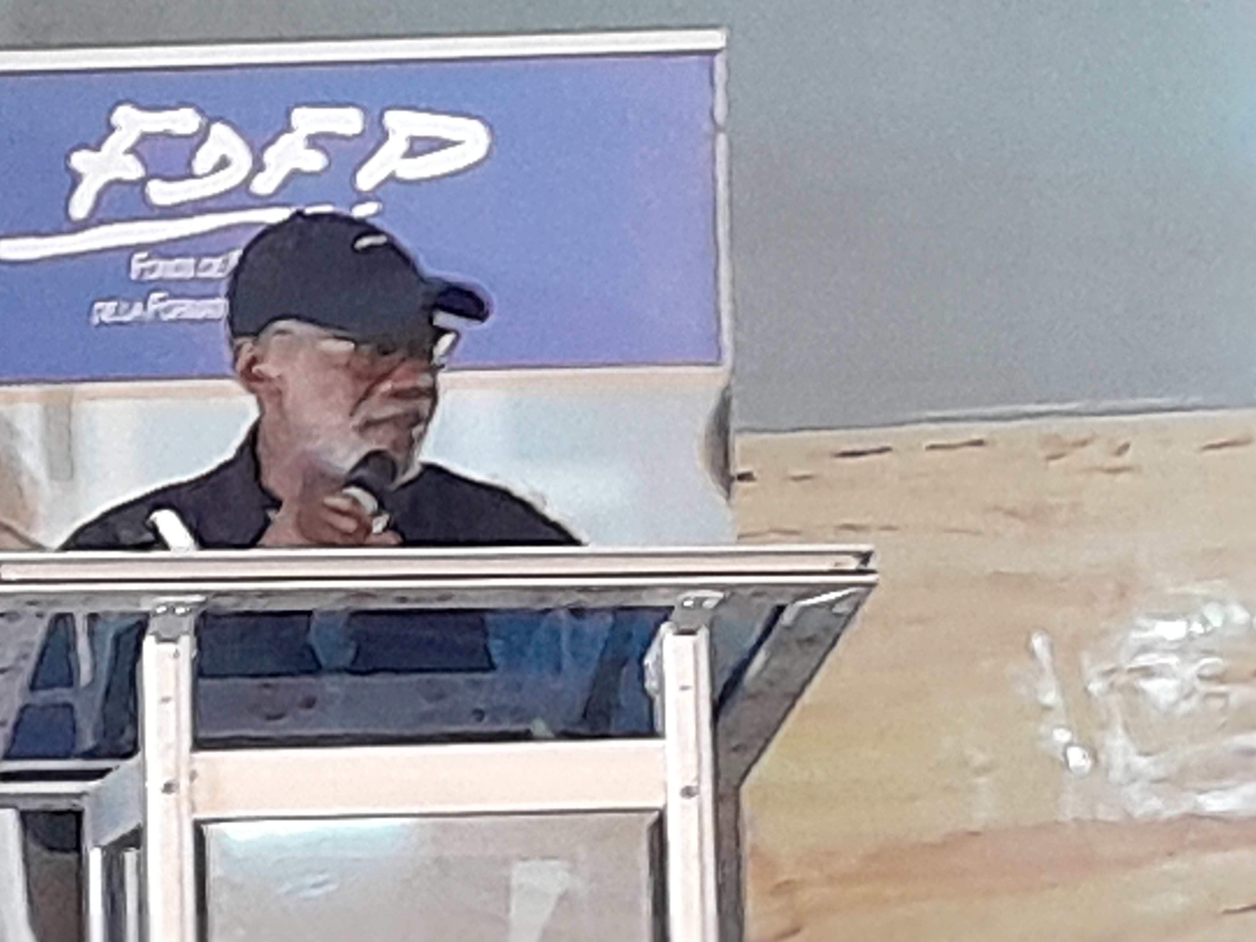 Côte d’Ivoire-AIP/ Le maire de Tiébissou félicite le FDFP pour la formation de 600 jeunes conducteurs de motos-taxis et tricycles