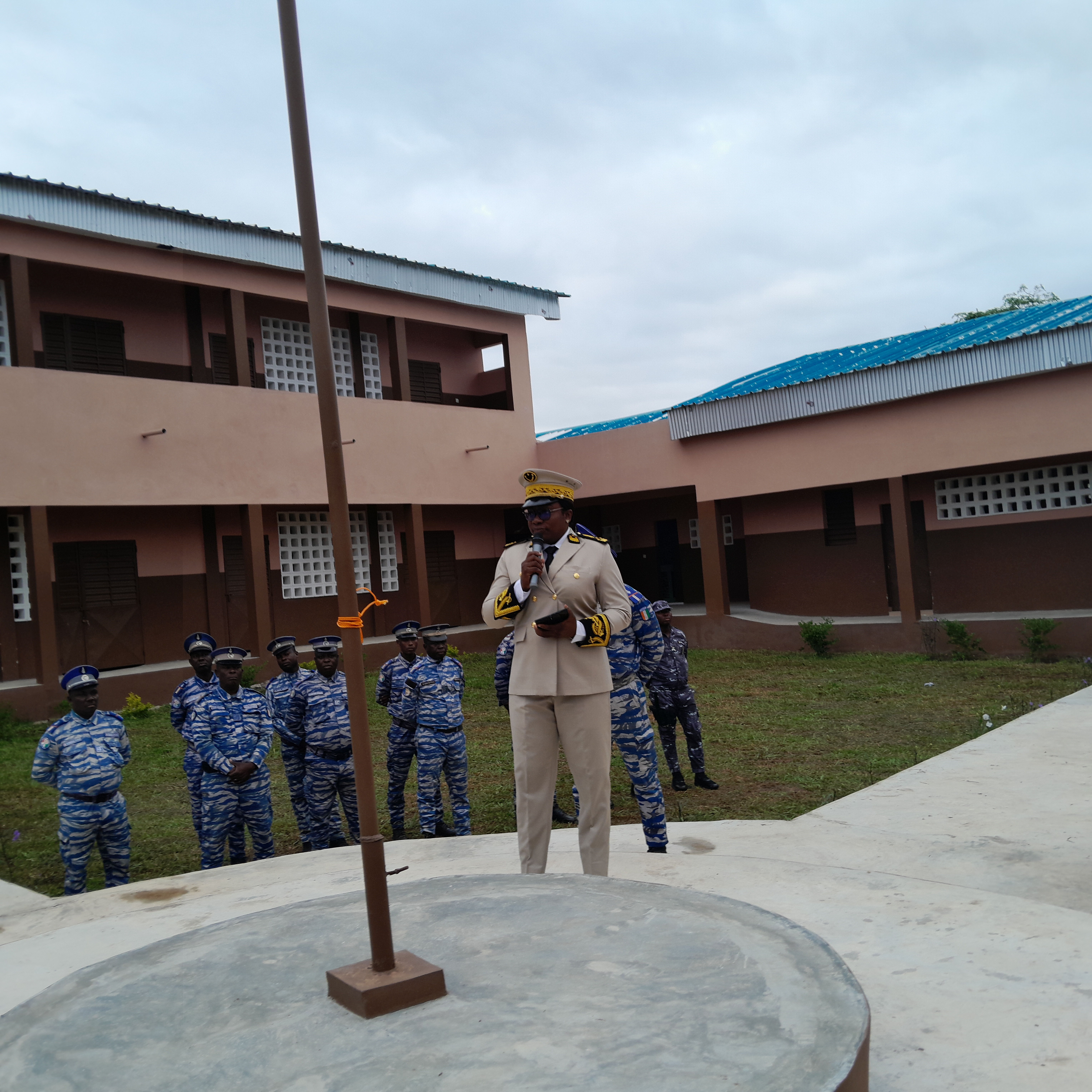 Côte d’Ivoire–AIP / Tiébissou : l’autorité préfectorale sensibilise des élèves au civisme