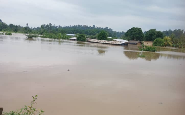 Côte d’Ivoire-AIP/ Plus de 500 familles sinistrées après des inondations à Zegban appellent à l’aide