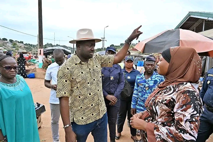 Côte d’Ivoire-AIP/Le maire de Sassandra annonce des mesures contre les occupations anarchiques des espaces publics