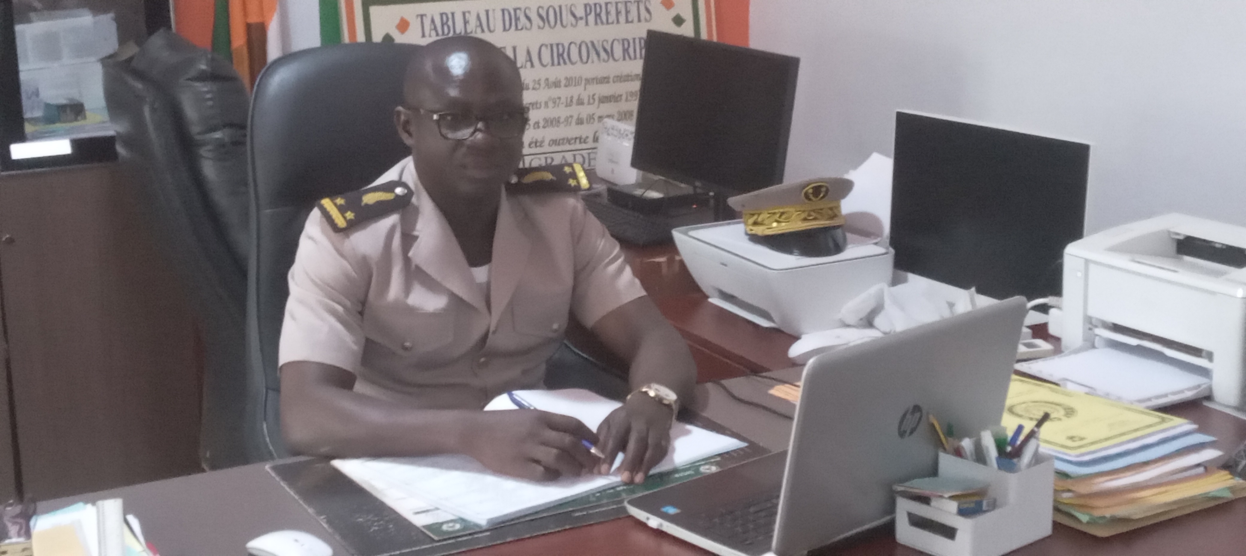 Côte d’Ivoire-AIP / Le sous-préfet Eric Brindoumy rend hommage aux cadres de Iriéfla pour leur engagement en faveur du développement