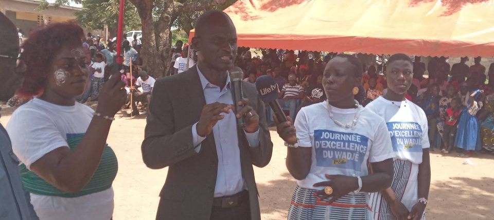 Côte d’Ivoire-AIP / Épiphane Zoro Bi Ballo prend en charge les études des meilleurs élèves du Wadjê
