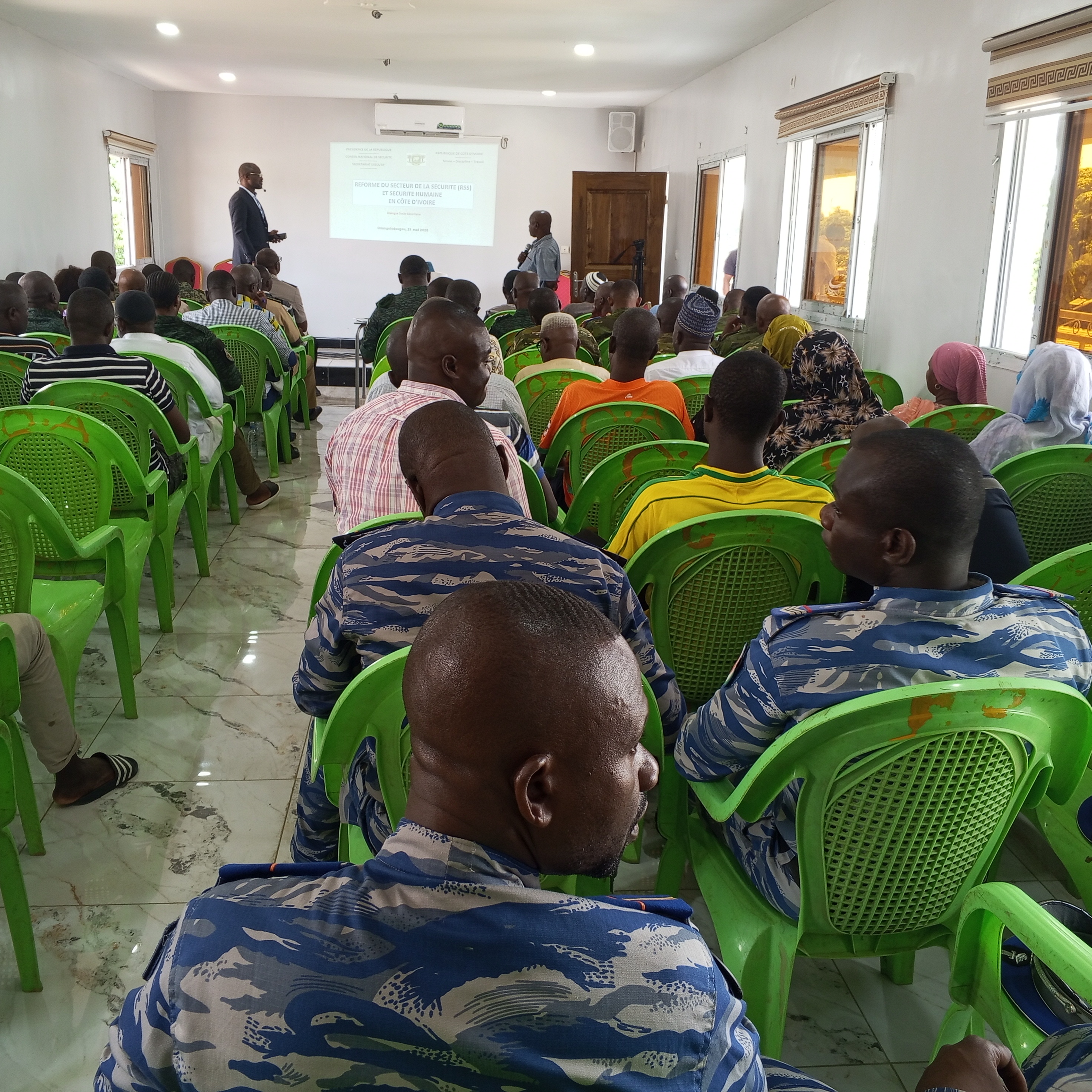 Côte d’Ivoire-AIP / Un dialogue socio-sécuritaire pour renforcer la cohésion entre FDS et populations à Ouangolodougou