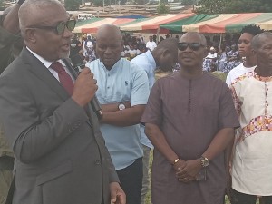 Côte d’Ivoire-AIP / Houra Kouassi Marc présente le bilan des travaux parlementaires et salue l’action de Séhi Bi Koué