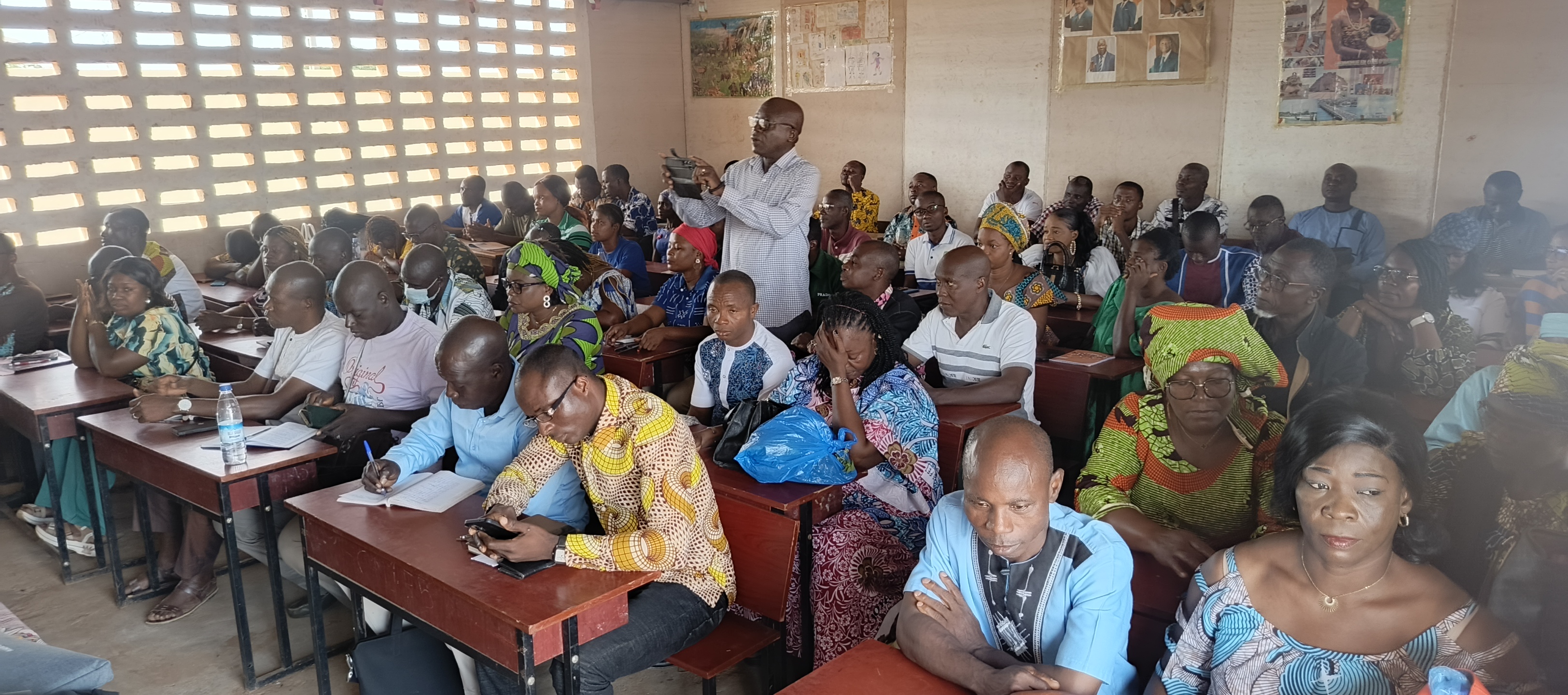 Côte d’Ivoire-AIP / Des enseignants de Bonon renforcent leurs compétences dans le cadre du PNAPAS