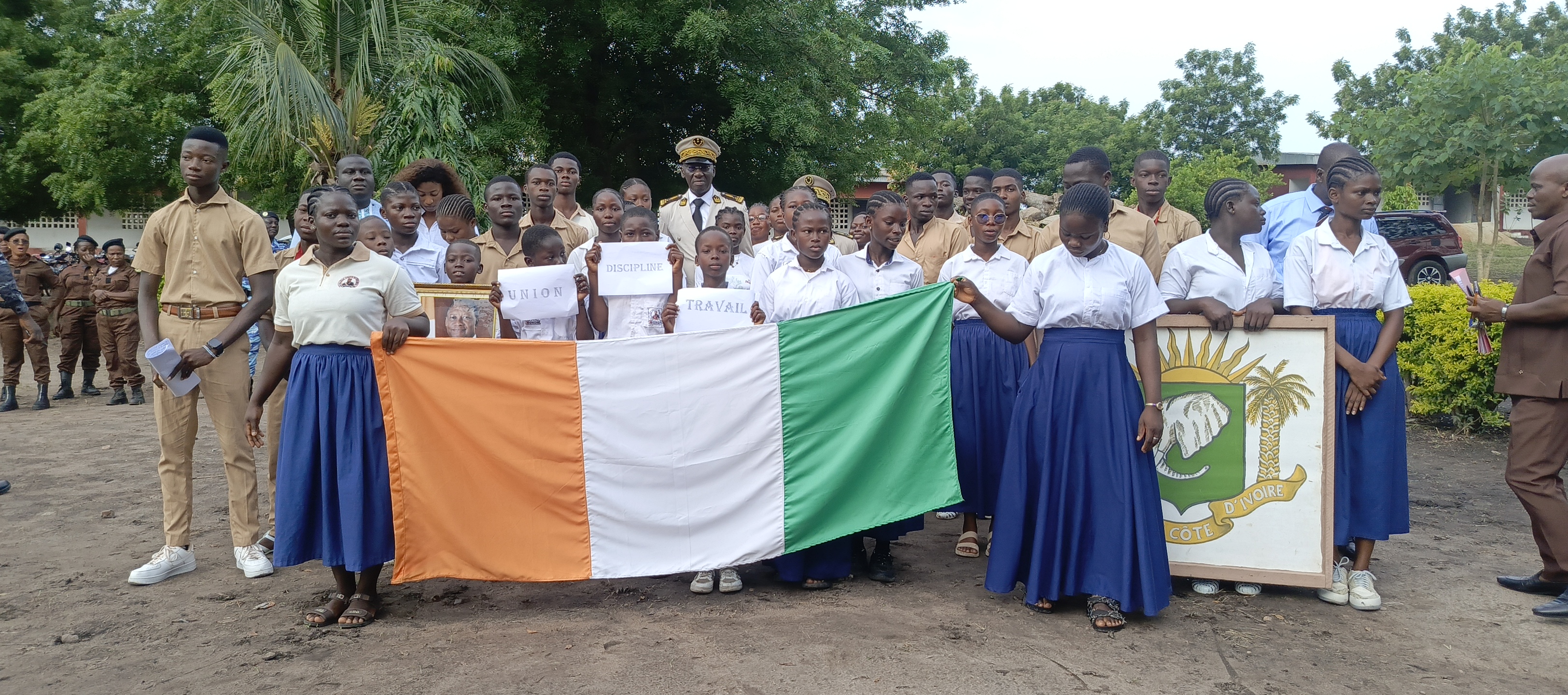Côte d’Ivoire – AIP / Le secrétaire général de la préfecture rappelle la portée sacrée des symboles de la République à Bonon