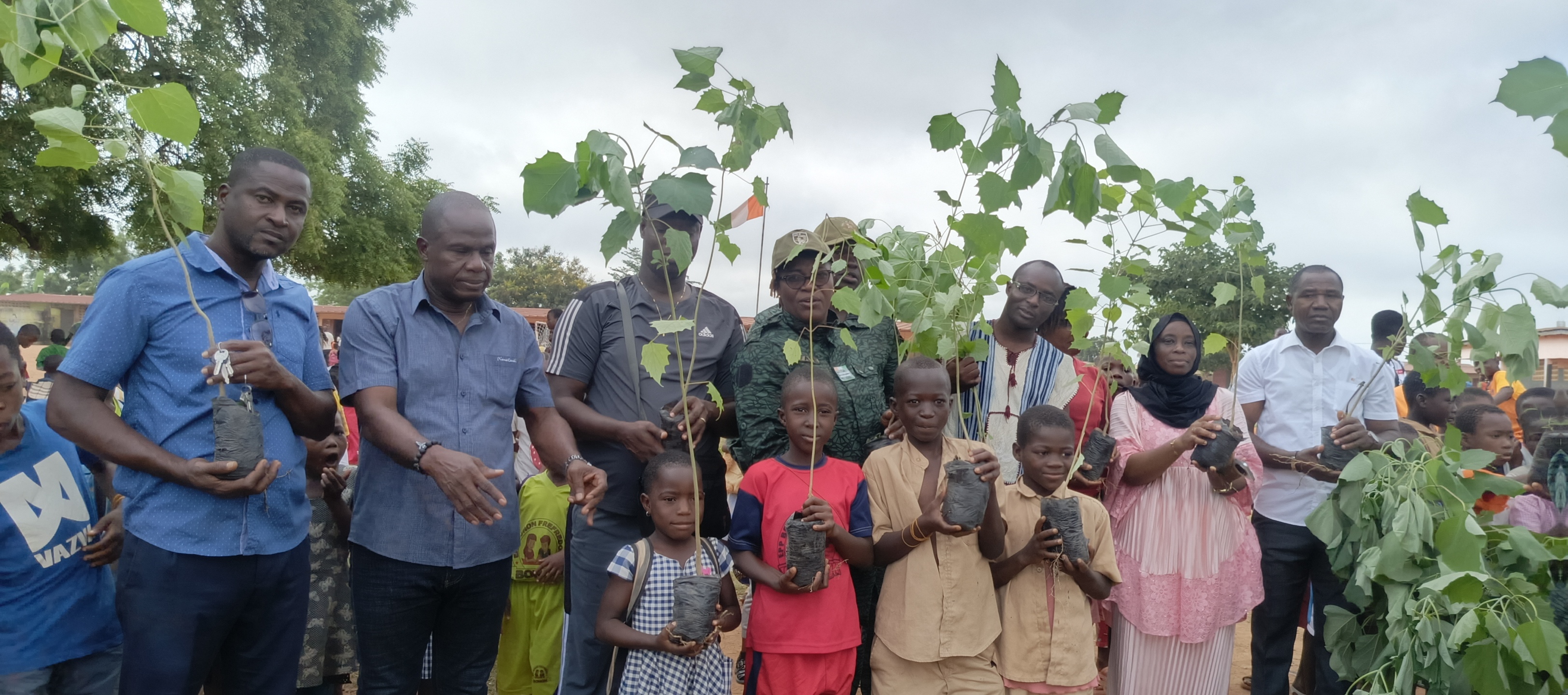 Côte d’Ivoire-AIP/ Des élèves de Bonon sensibilisés à la protection de l’environnement