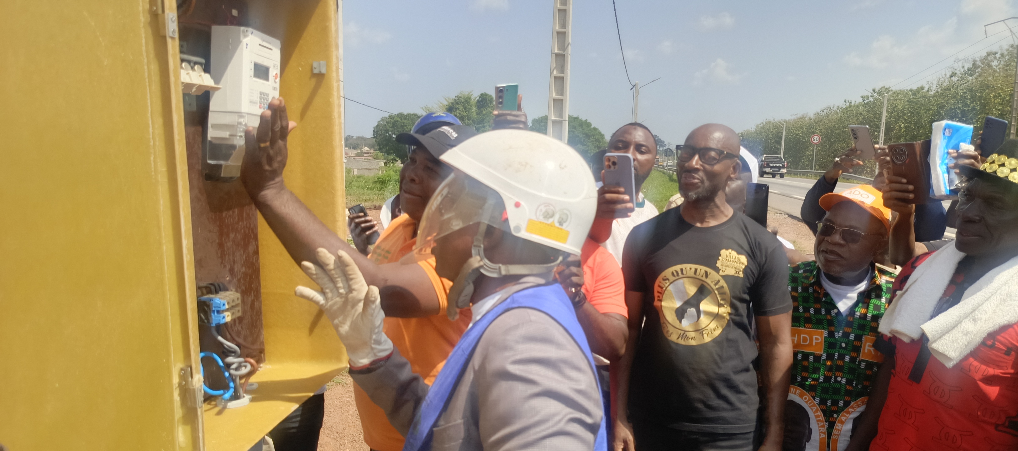 Côte d’Ivoire-AIP / Bonon : mise sous tension de l’éclairage public sur l’axe Blablata–Bonon