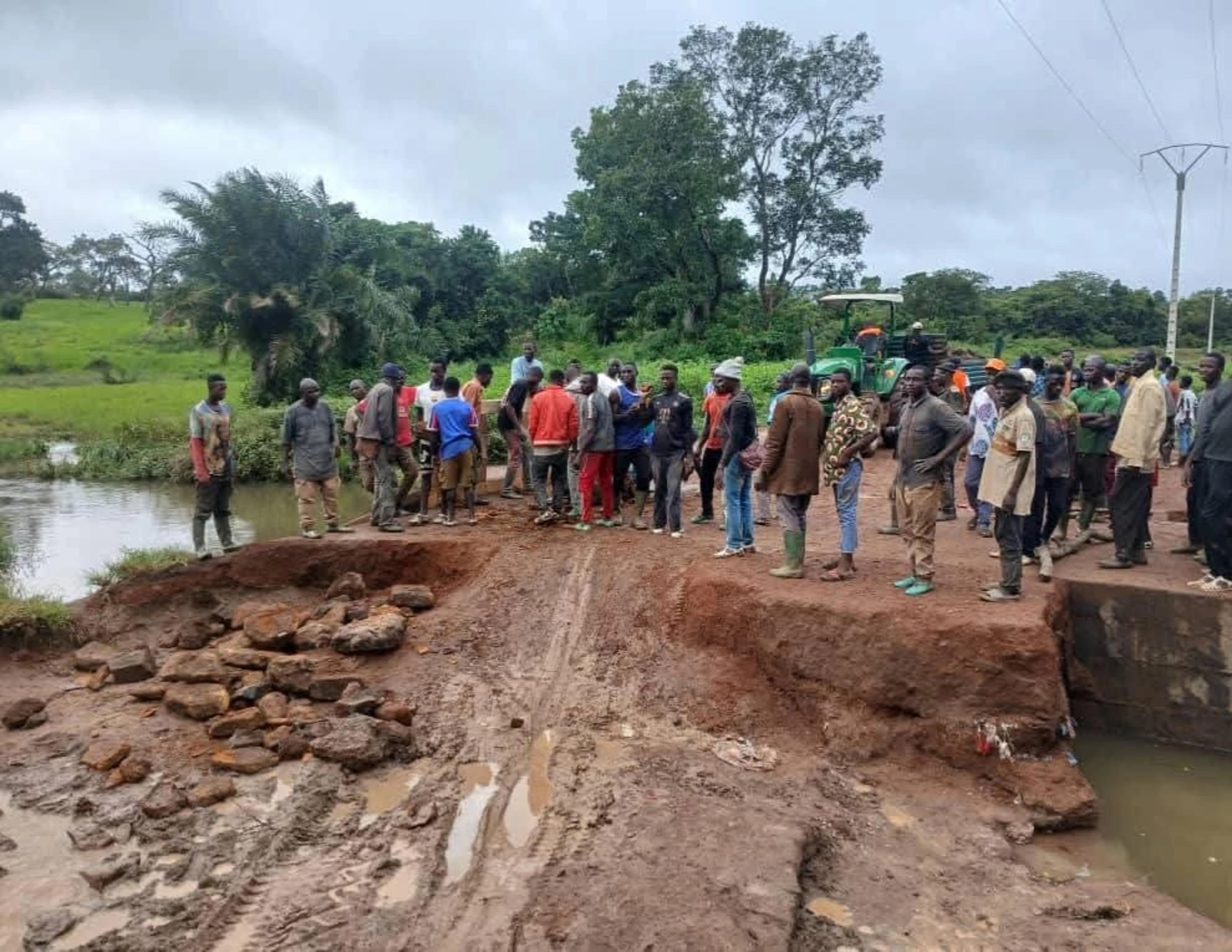 Côte d’Ivoire-AIP/Le maire de Koonan mobilise la population pour rétablir la circulation sur l’axe Monzona-Fouana