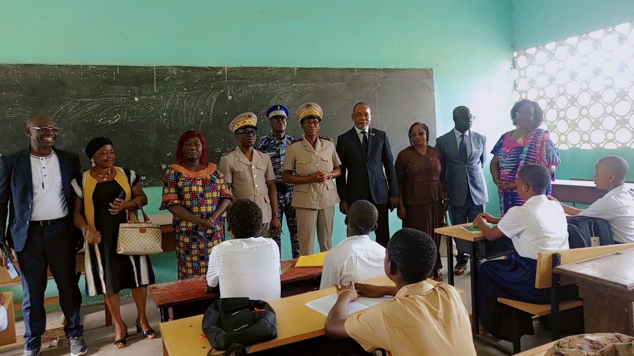 Côte d'Ivoire-AIP/ Les parlementaires du Sud-Comoé expliquent les nouvelles lois aux populations de Grand-Bassam
